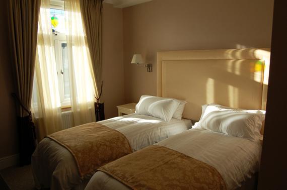 Devonshire Hotel Hornchurch Номер фото