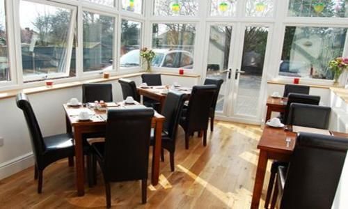 Devonshire Hotel Hornchurch Екстер'єр фото